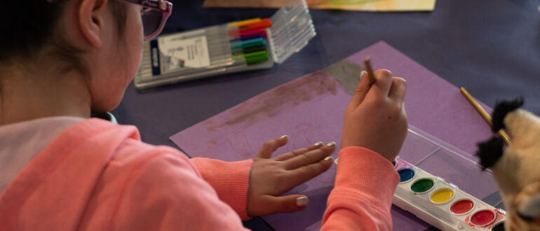 Clase de pintura para ninos y jovenes