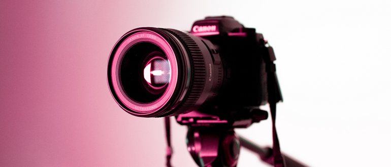 What is an Archive? Photographs That Persist: A Workshop with Ingrid Leyva